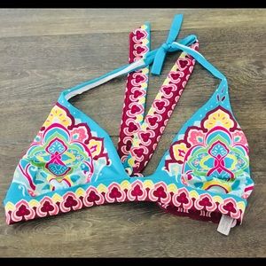 Victoria’s Secret bikini top